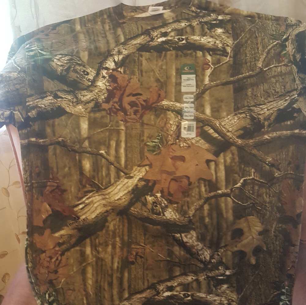 Mossy oak t shirt